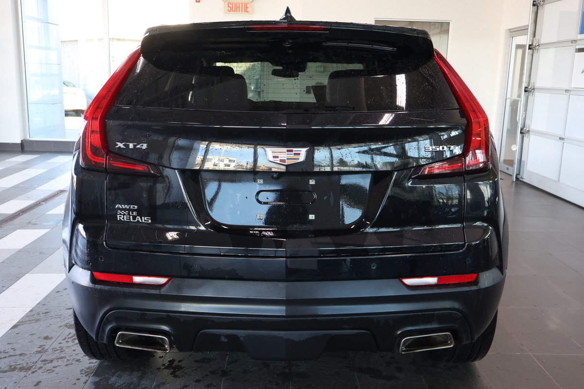 2022 Cadillac XT4 - Image 23