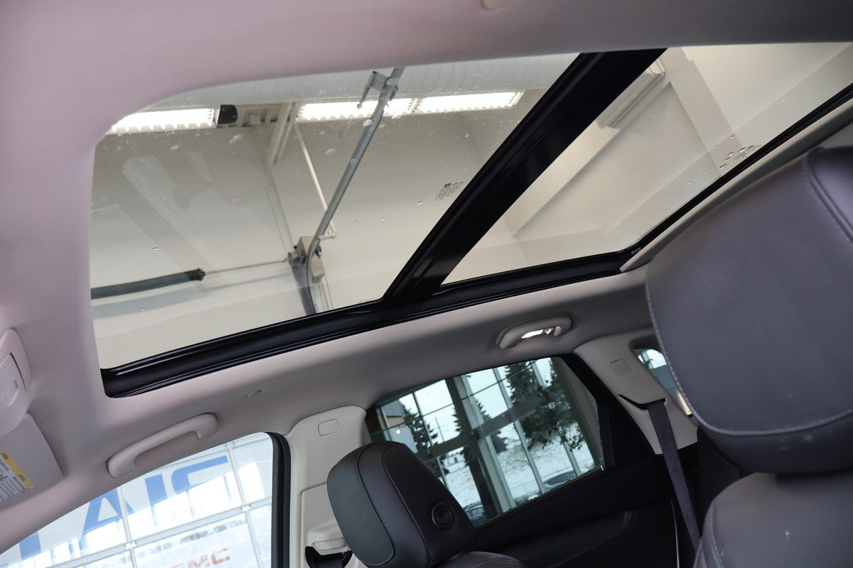 2019 Cadillac XT5 - Image 6