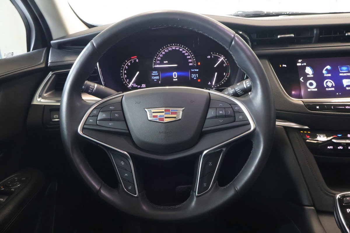 2019 Cadillac XT5 - Image 11