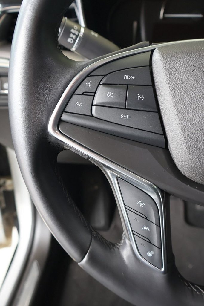 2019 Cadillac XT5 - Image 13