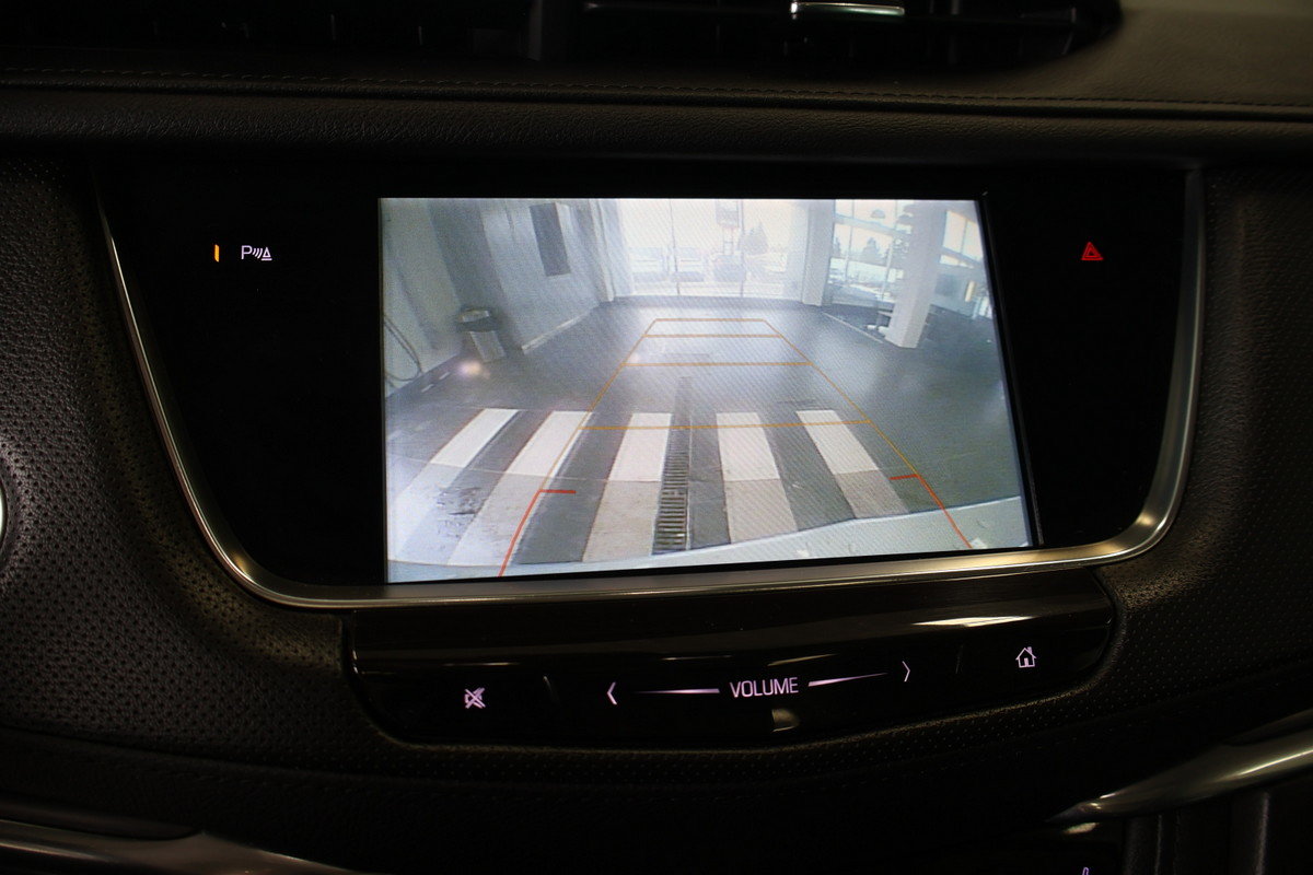 2019 Cadillac XT5 - Image 15