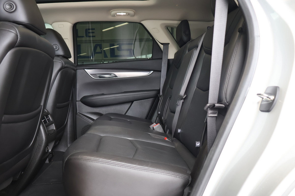 2019 Cadillac XT5 - Image 20