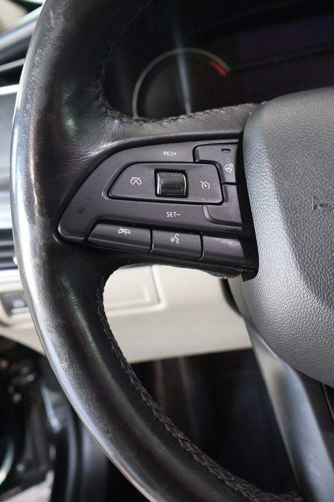 2019 Cadillac XT4 - Image 11