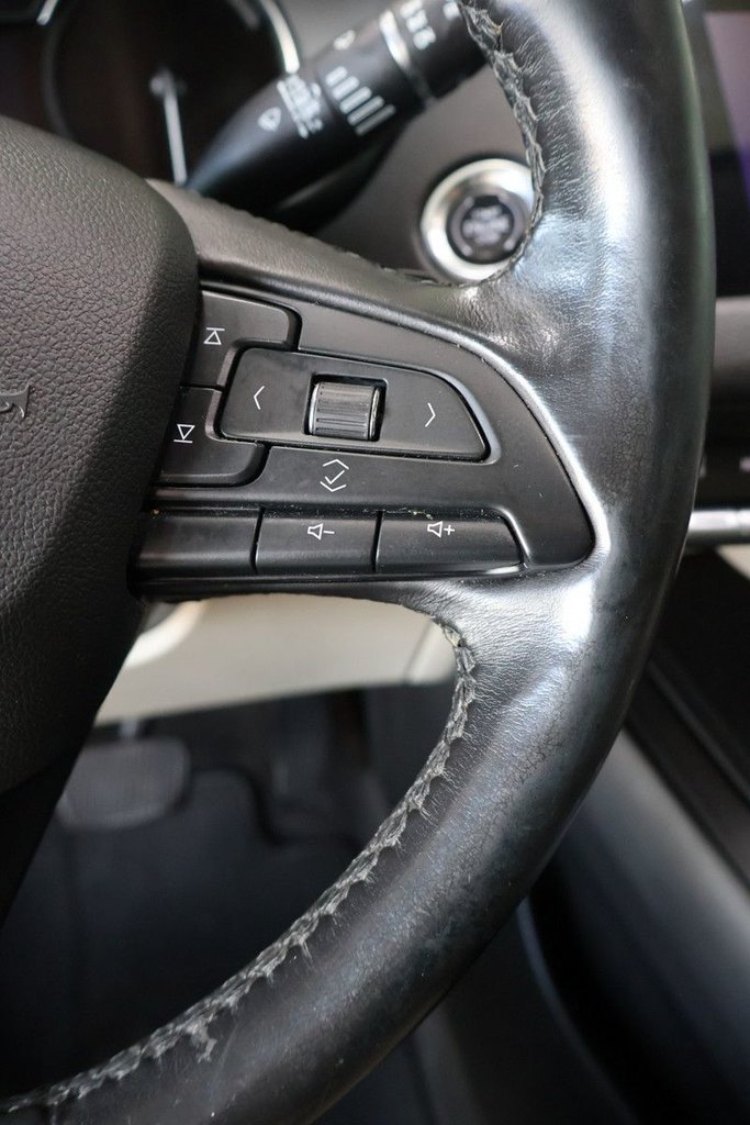 2019 Cadillac XT4 - Image 13