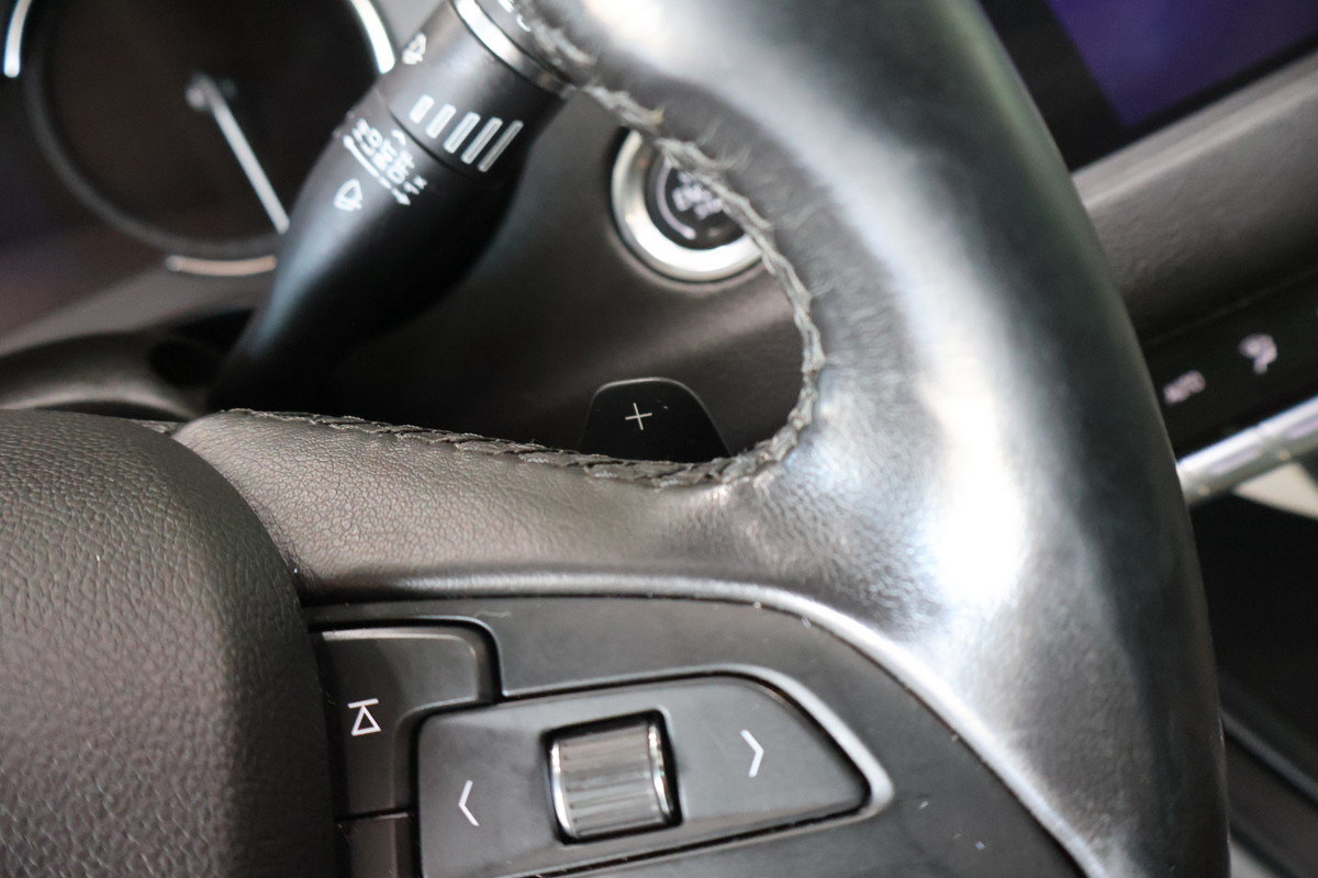 2019 Cadillac XT4 - Image 14