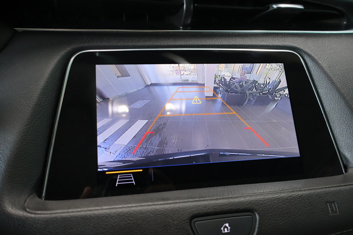 2019 Cadillac XT4 - Image 15