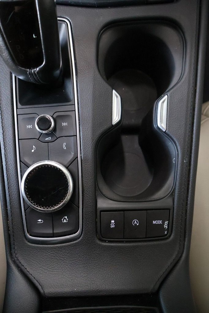 2019 Cadillac XT4 - Image 18