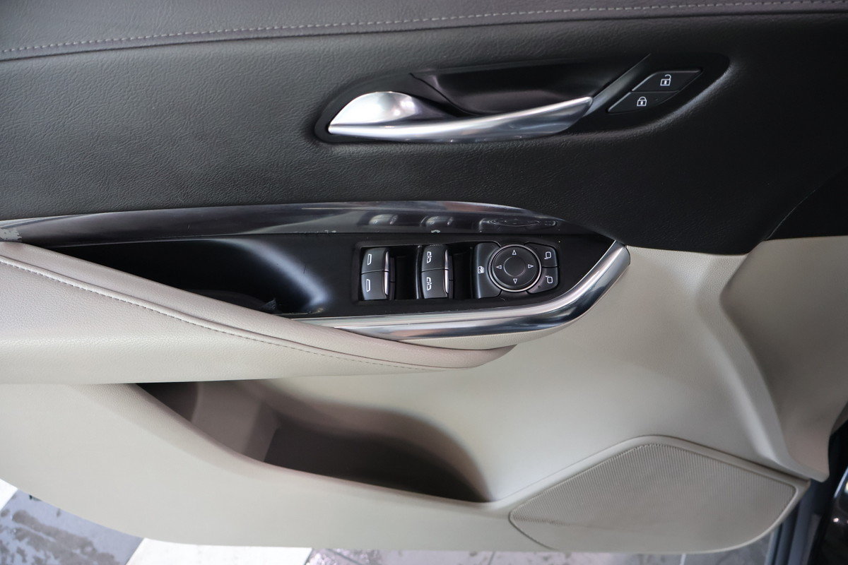 2019 Cadillac XT4 - Image 19