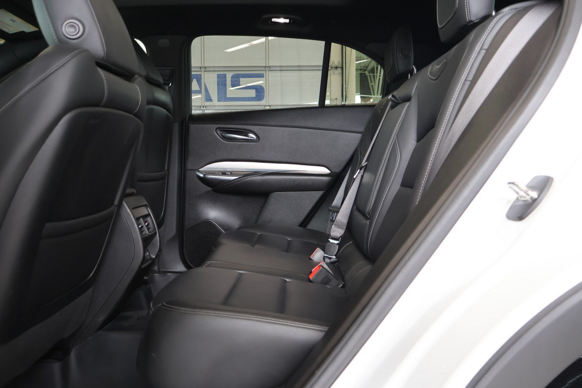 2019 Cadillac XT4 - Image 20