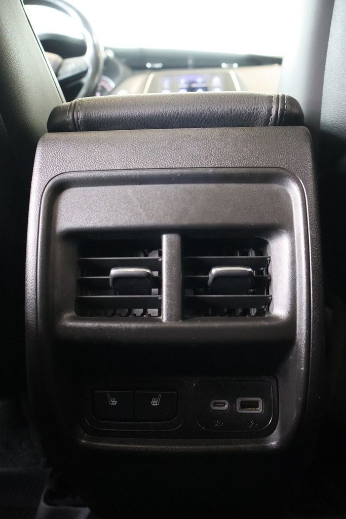 2019 Cadillac XT4 - Image 21