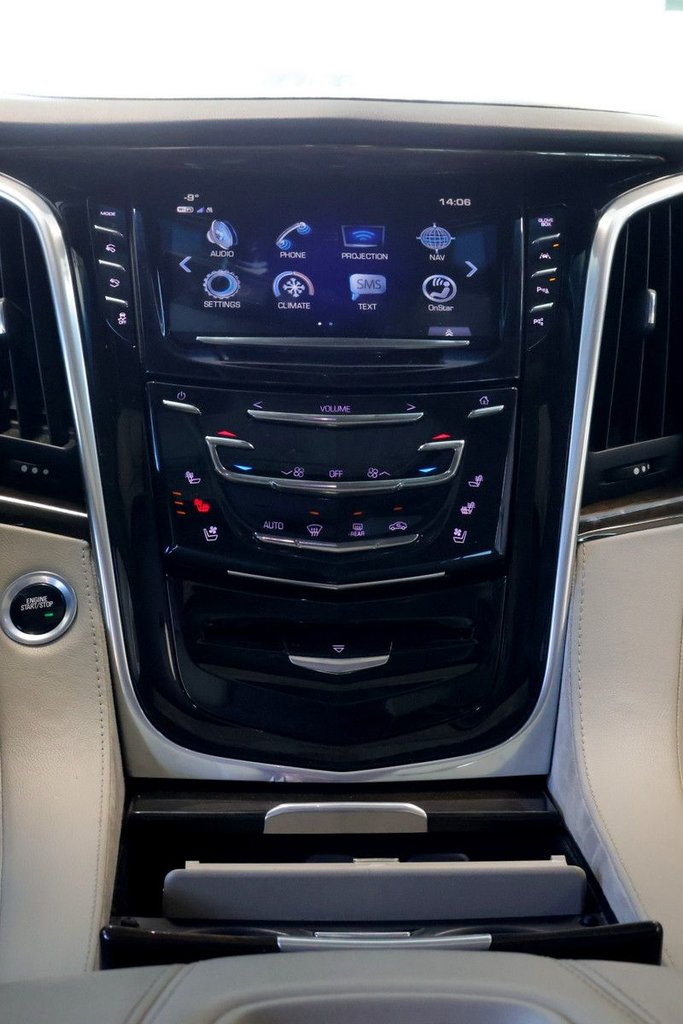 2018 Cadillac Escalade ESV - Image 5