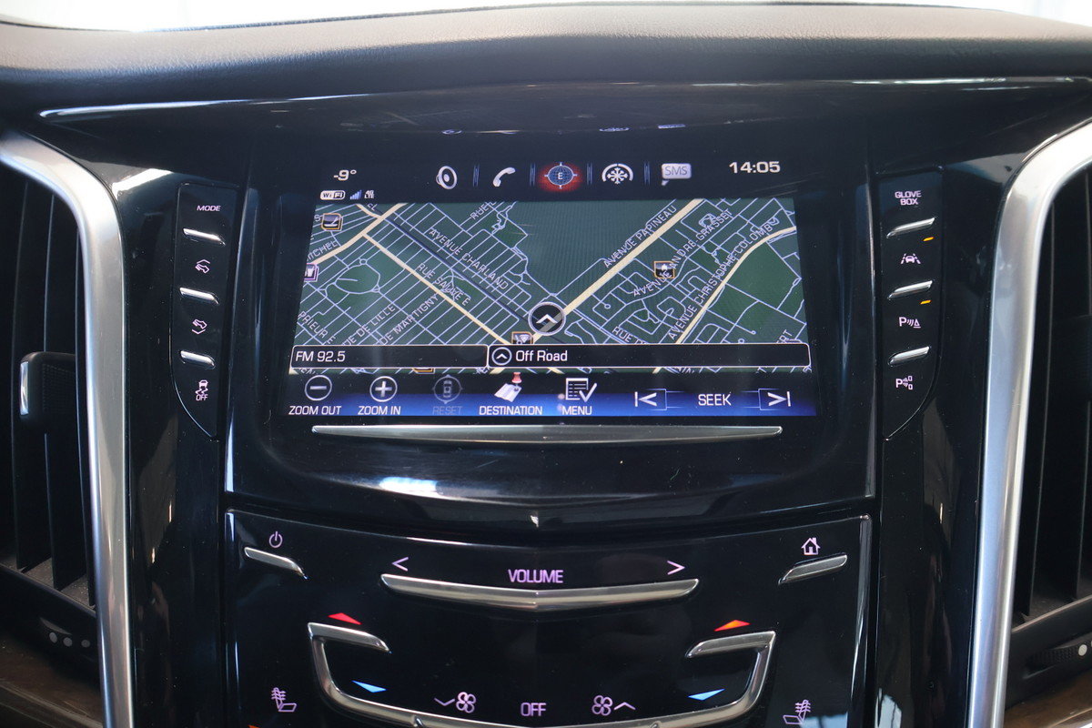 2018 Cadillac Escalade ESV - Image 17