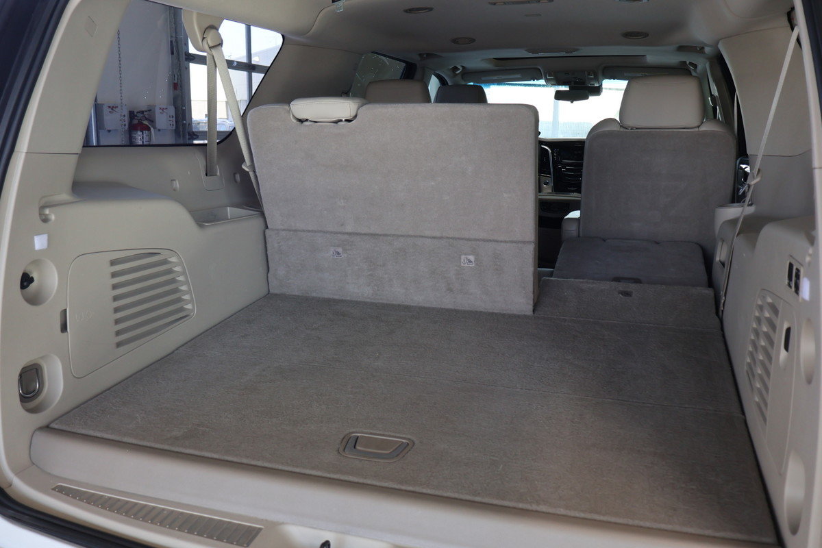 2018 Cadillac Escalade ESV - Image 26