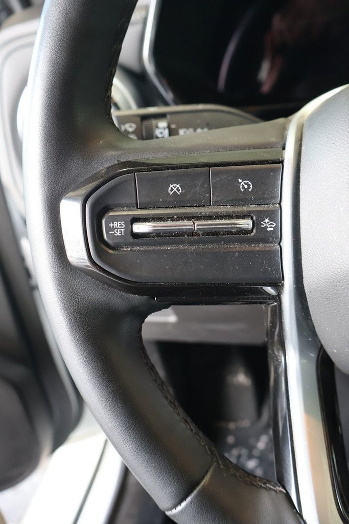 2024 Chevrolet Colorado - Image 11