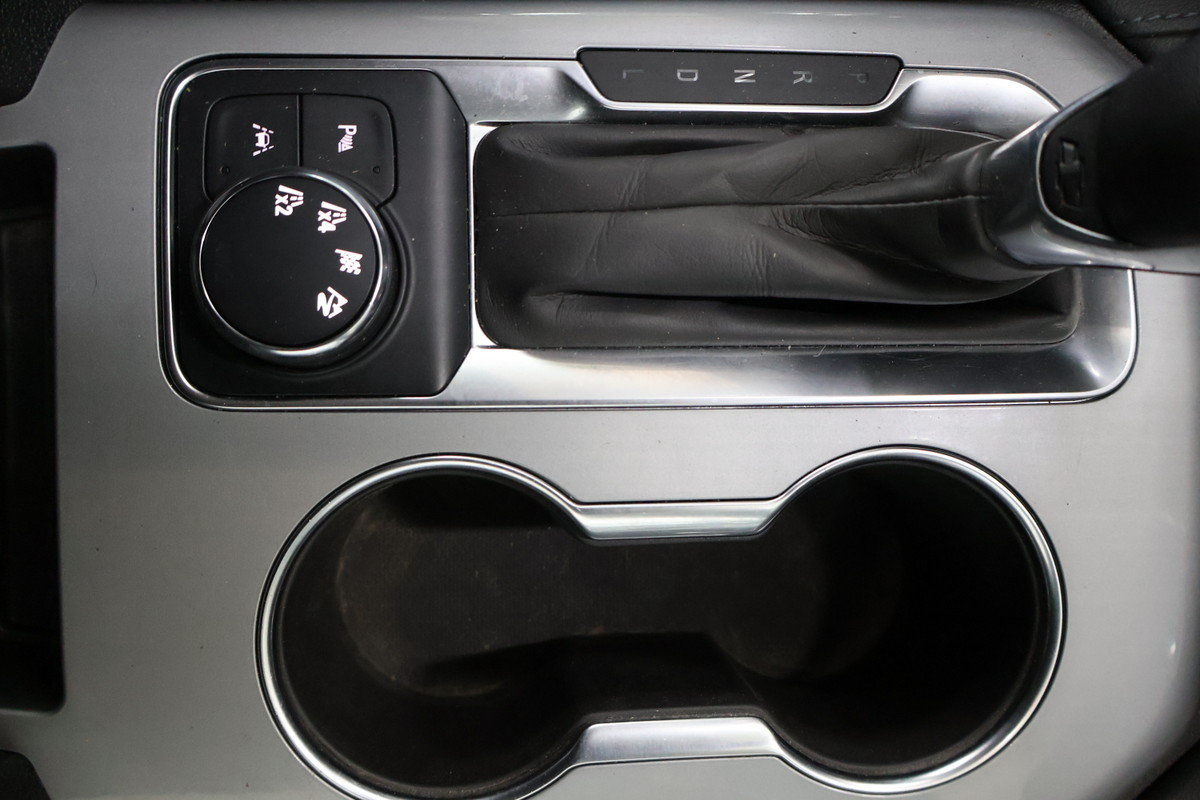 2021 Chevrolet Blazer - Image 17