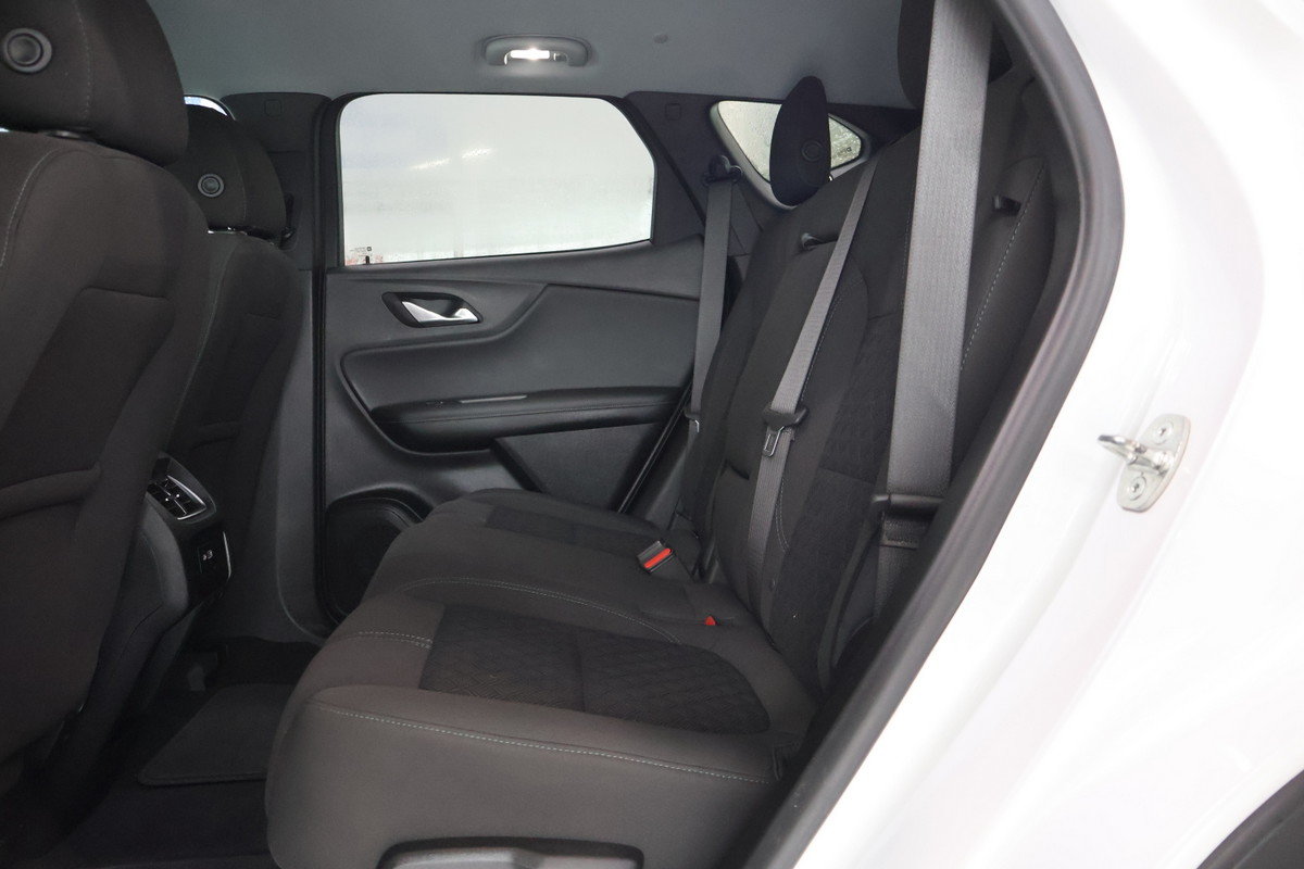 2021 Chevrolet Blazer - Image 20