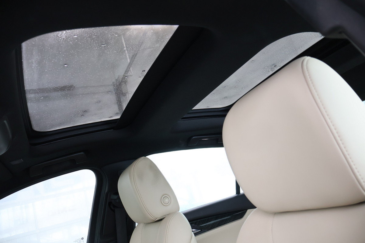 2021 Cadillac CT5 - Image 6