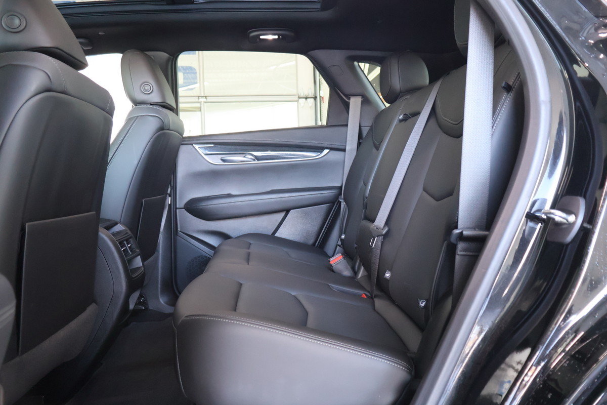 2022 Cadillac XT5 - Image 20