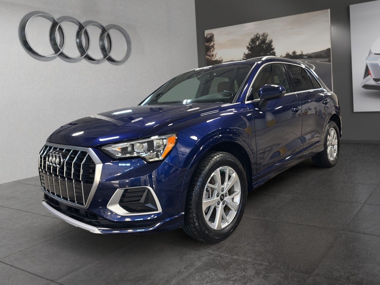 2021 Audi Q3 - Image 3