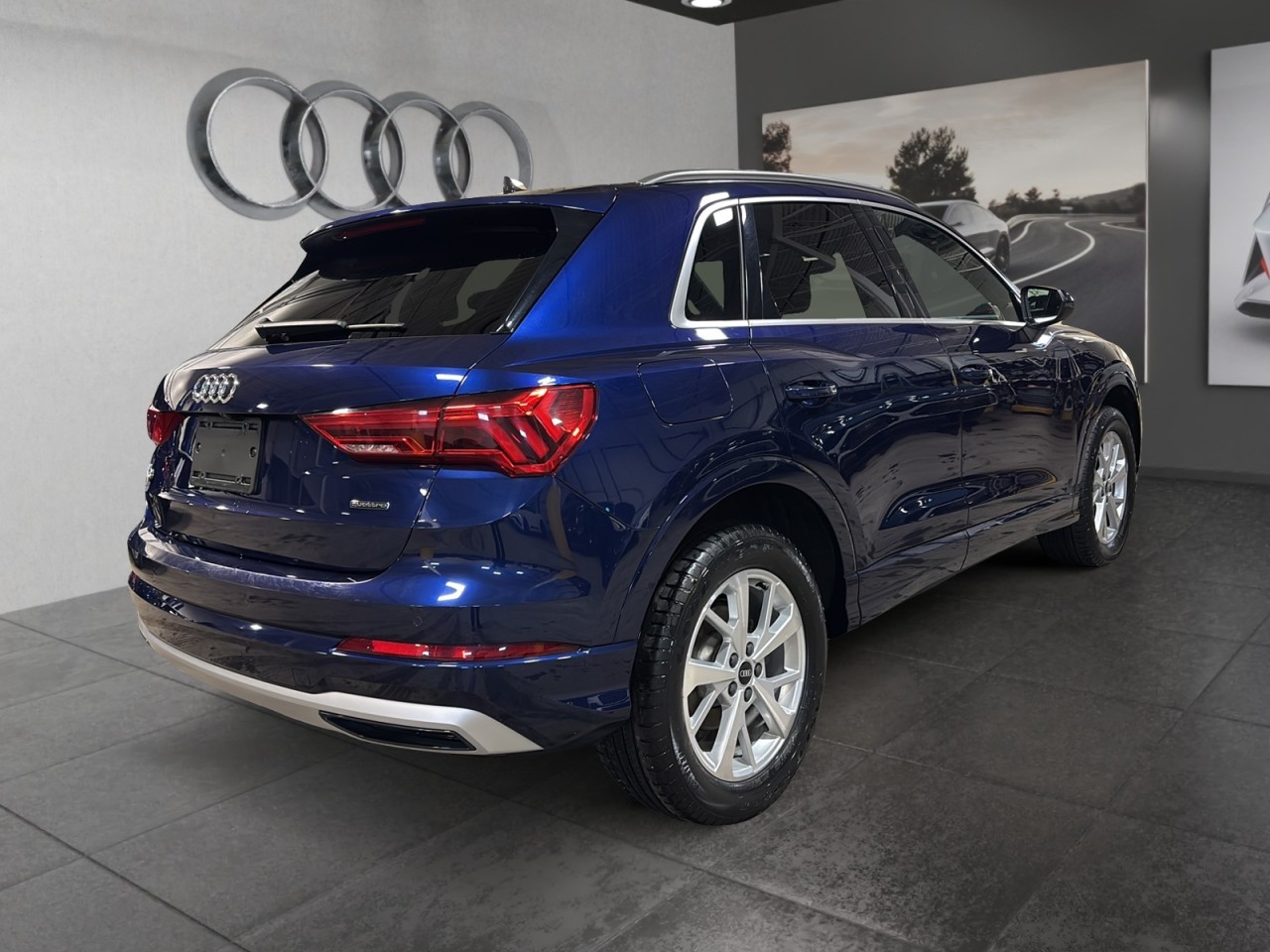 2021 Audi Q3 - Image 5