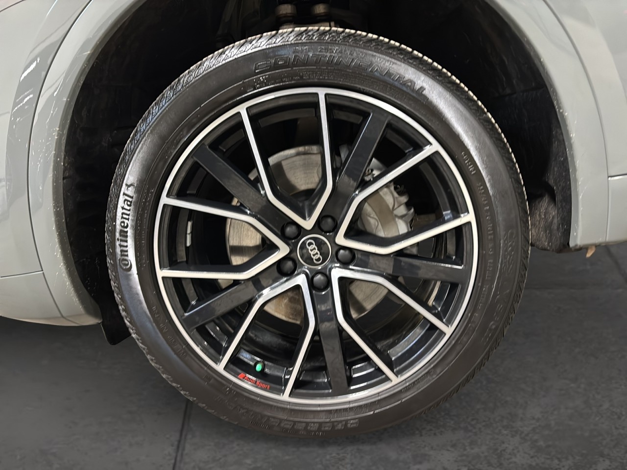 2021 Audi Q5 - Image 12