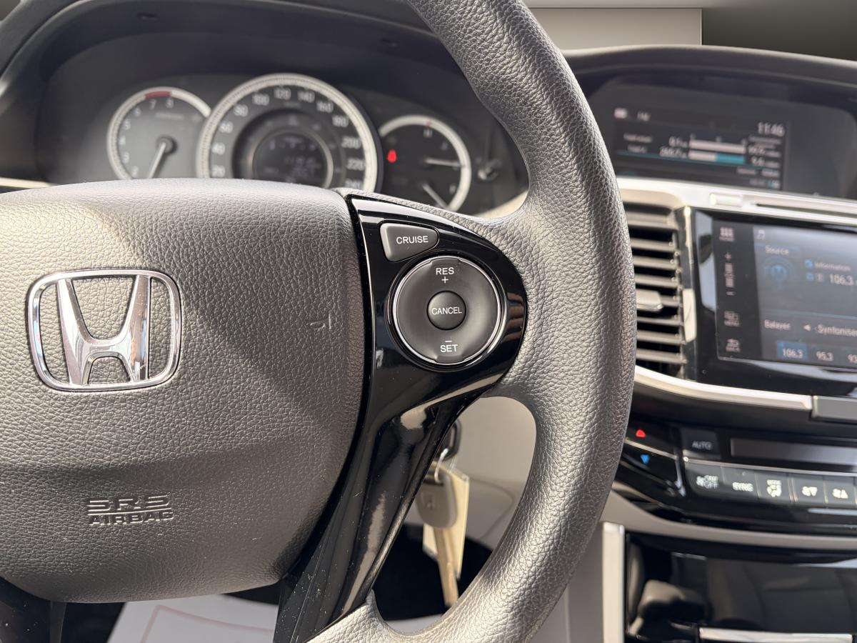 2017 Honda Accord Sedan - Image 16