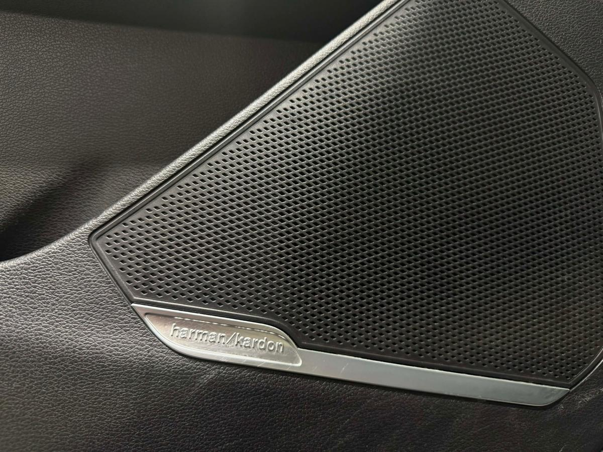 2024 Kia Sportage PHEV - Image 19