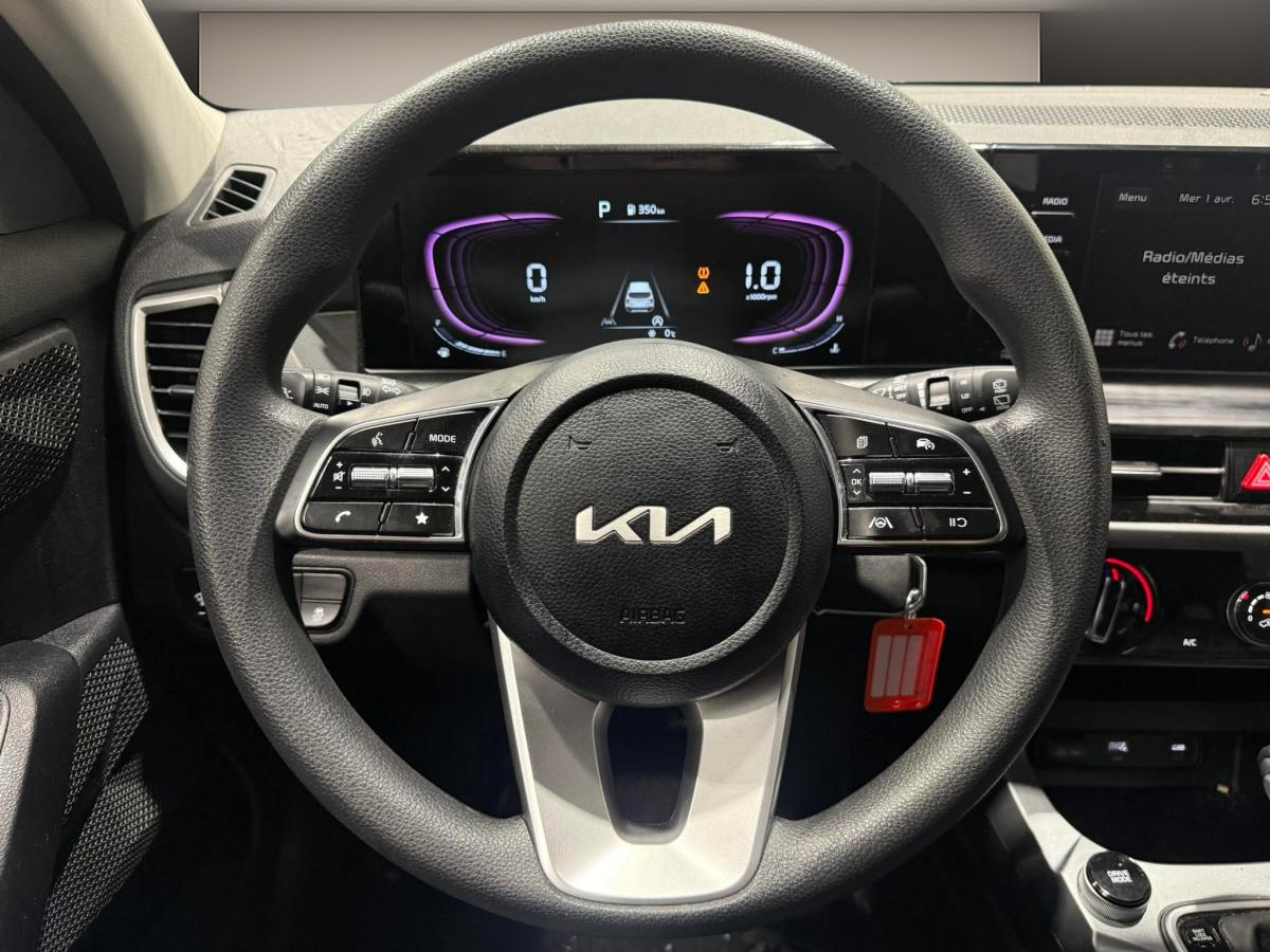2024 Kia Seltos - Image 14