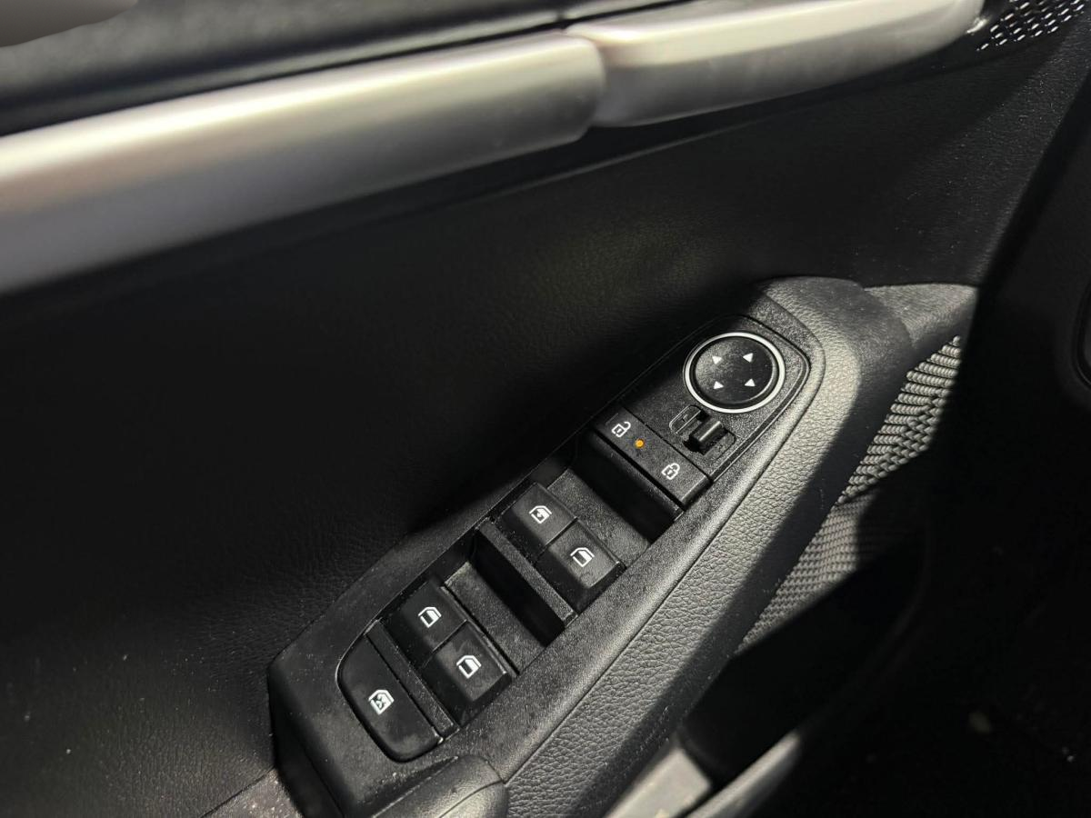 2024 Kia Seltos - Image 19