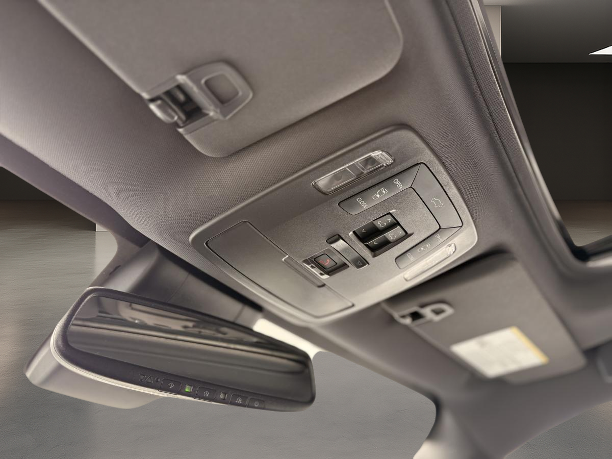 2022 Toyota Sienna Hybrid - Image 19