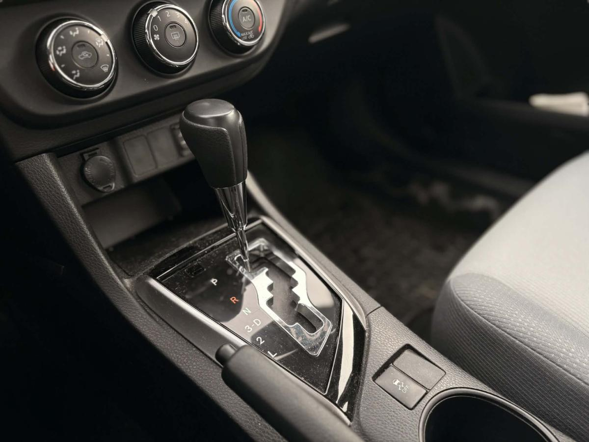 2014 Toyota Corolla - Image 10