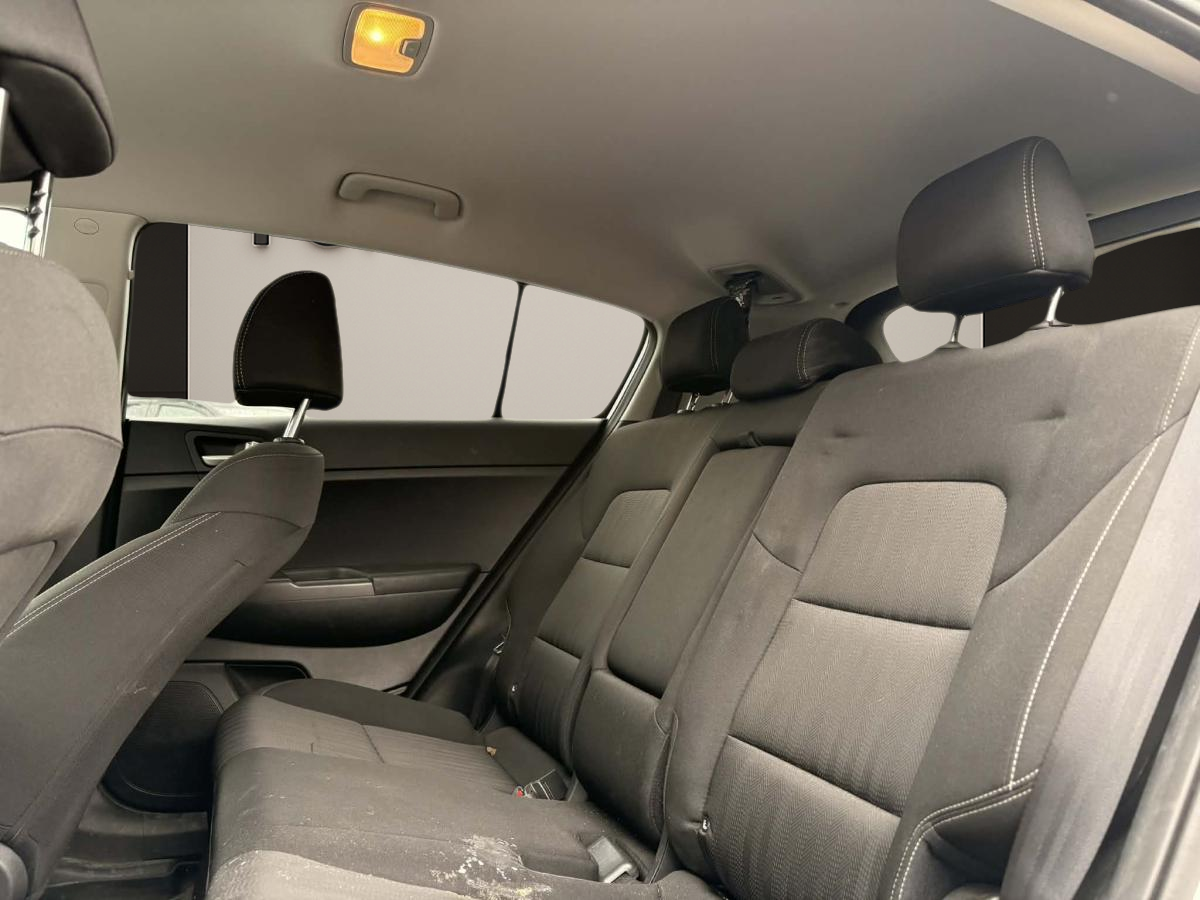 2020 Kia Sportage - Image 6