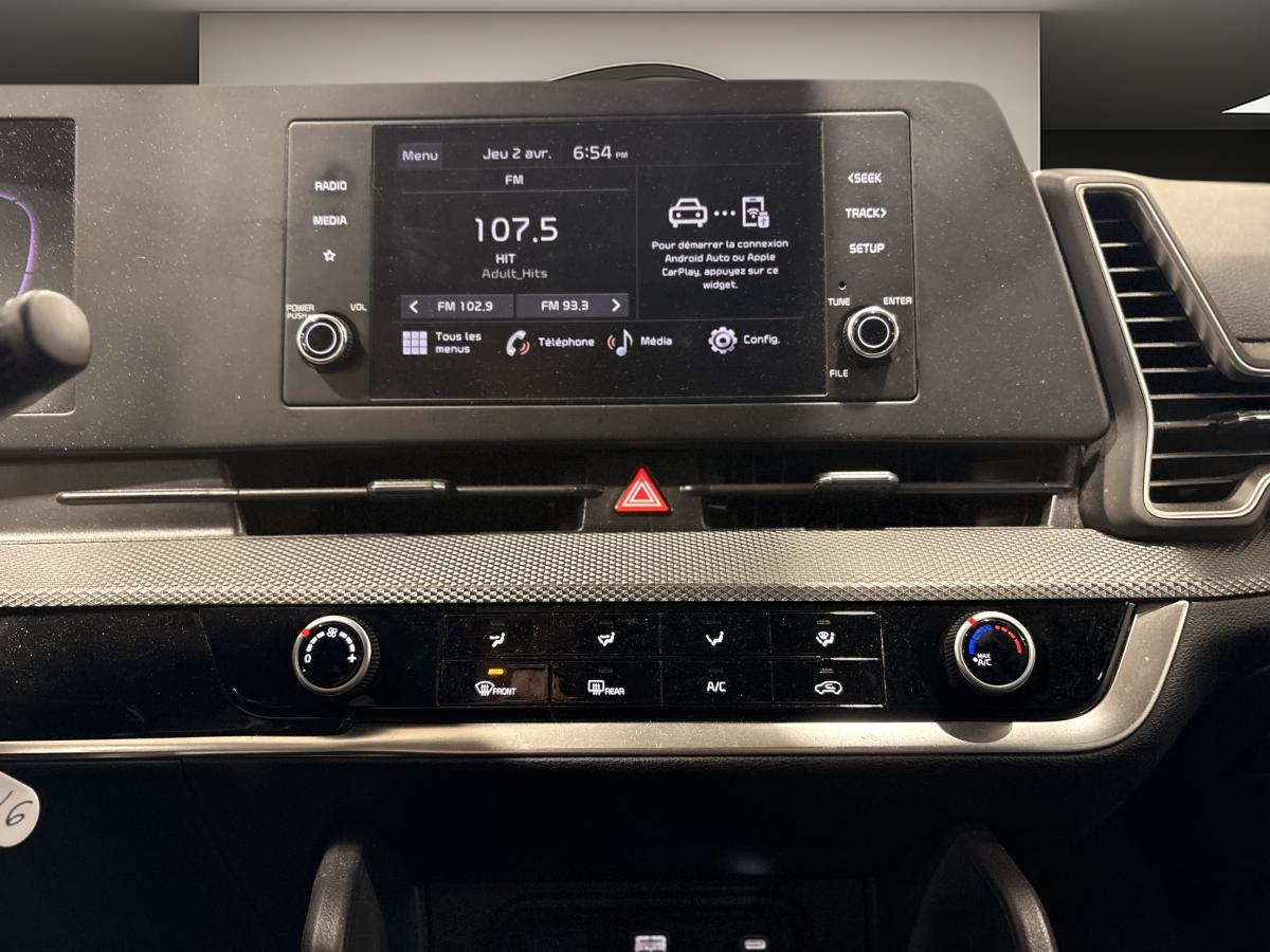 2023 Kia Sportage - Image 13