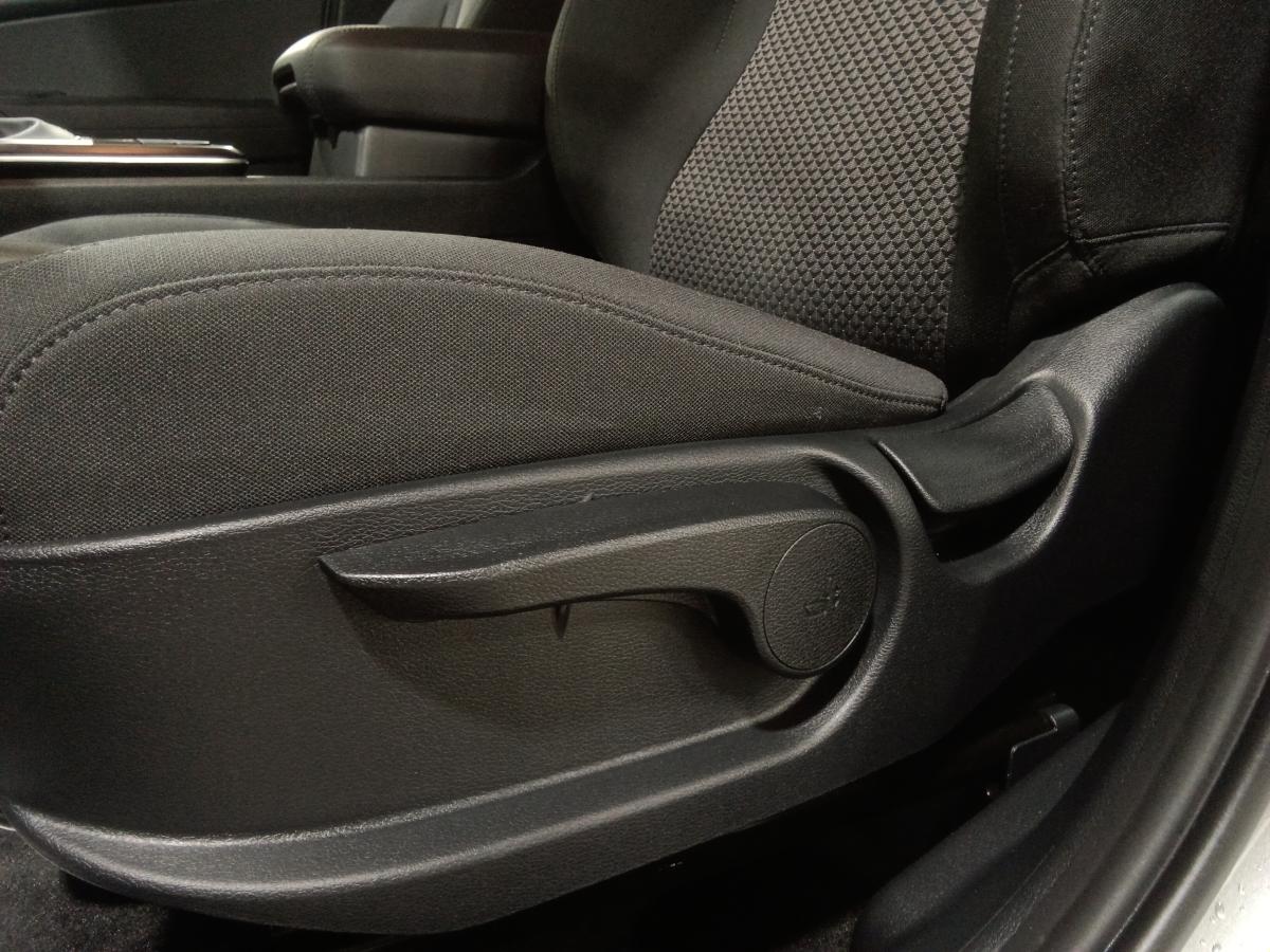 2026 Kia Sportage - Image 27