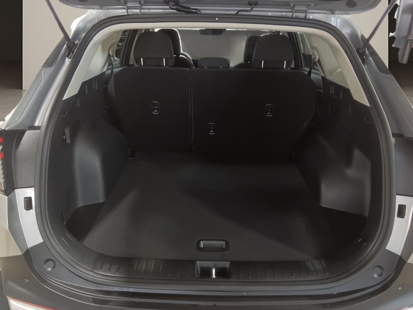 2026 Kia Sportage - Image 31