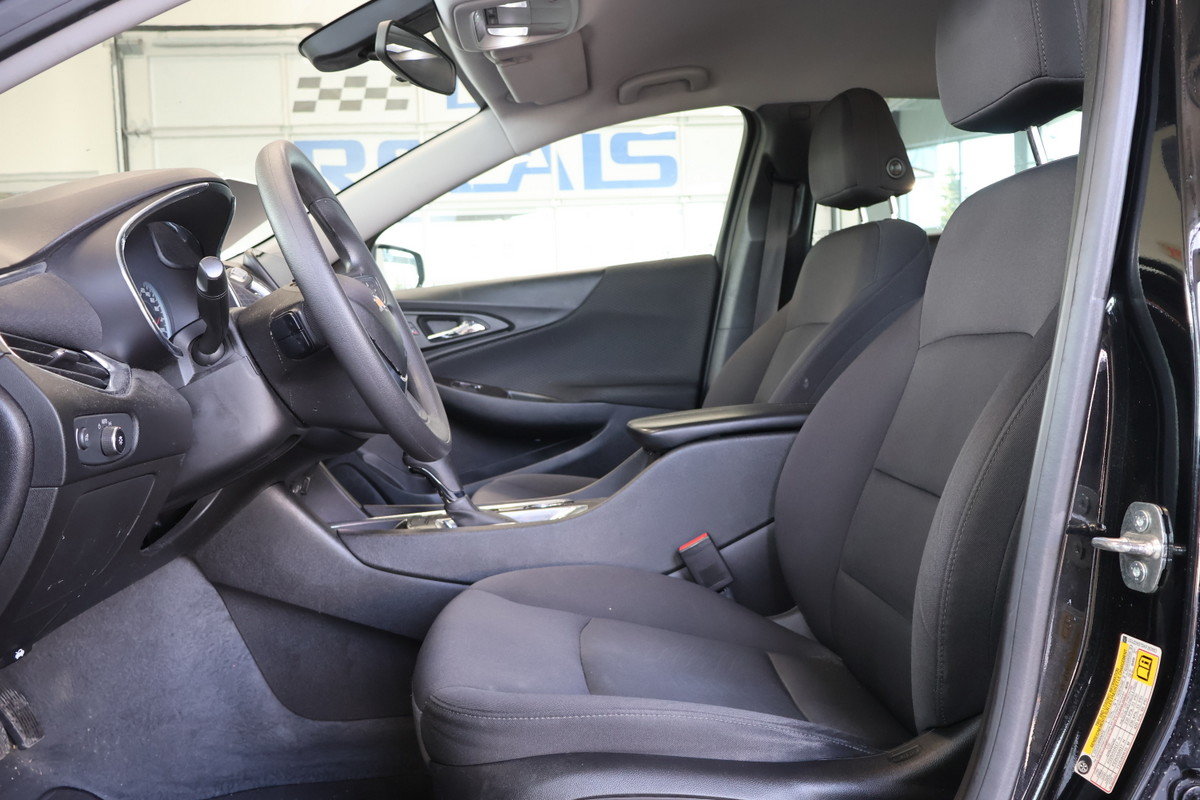 2019 Chevrolet Malibu - Image 7