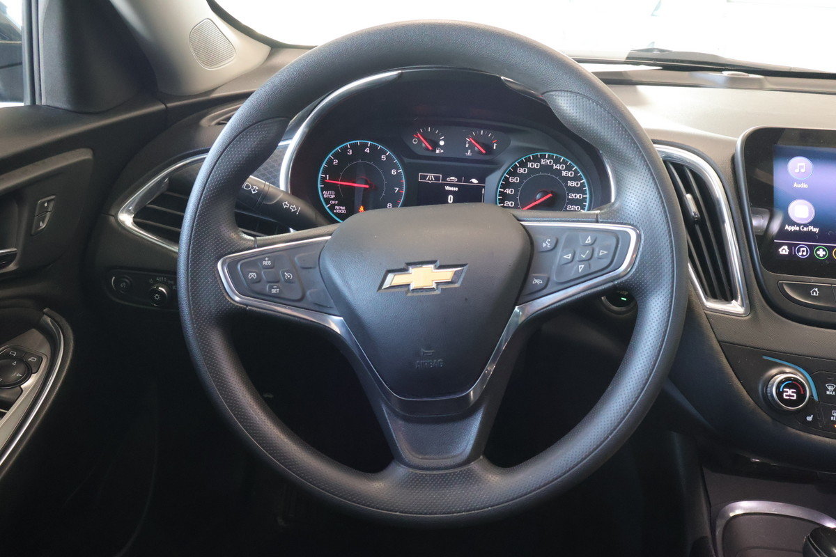 2019 Chevrolet Malibu - Image 14