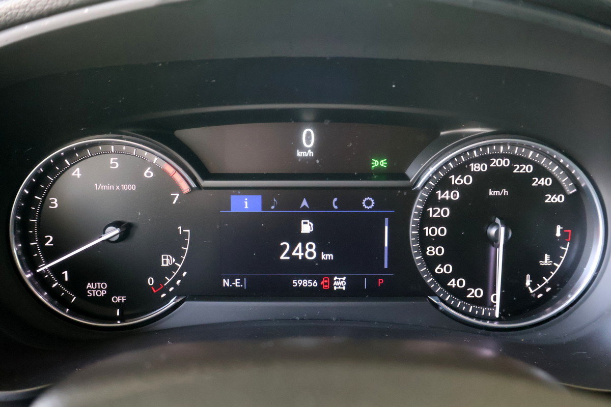 2022 Cadillac XT4 - Image 9