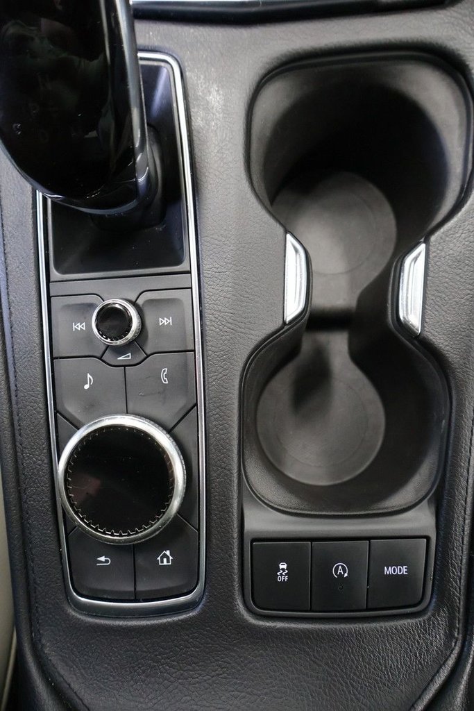 2022 Cadillac XT4 - Image 20