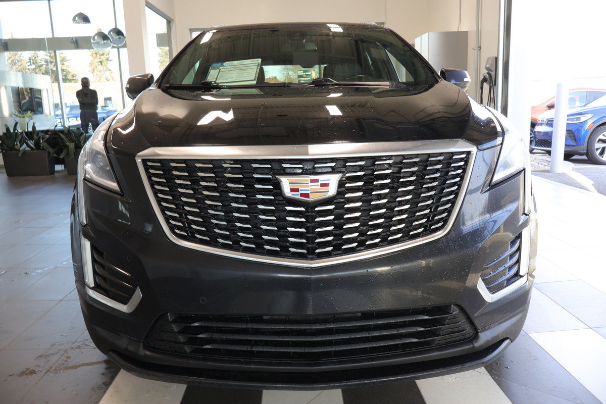 2022 Cadillac XT5 - Image 12