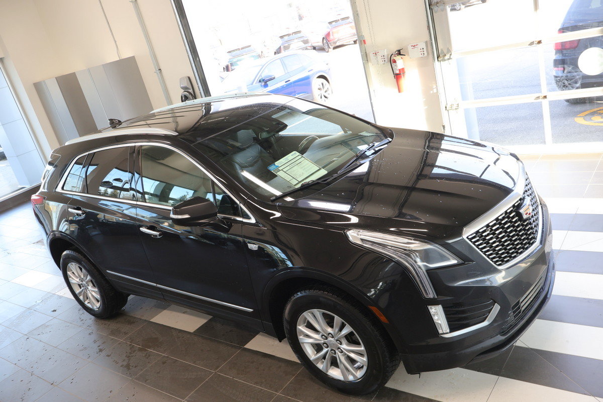 2022 Cadillac XT5 - Image 13