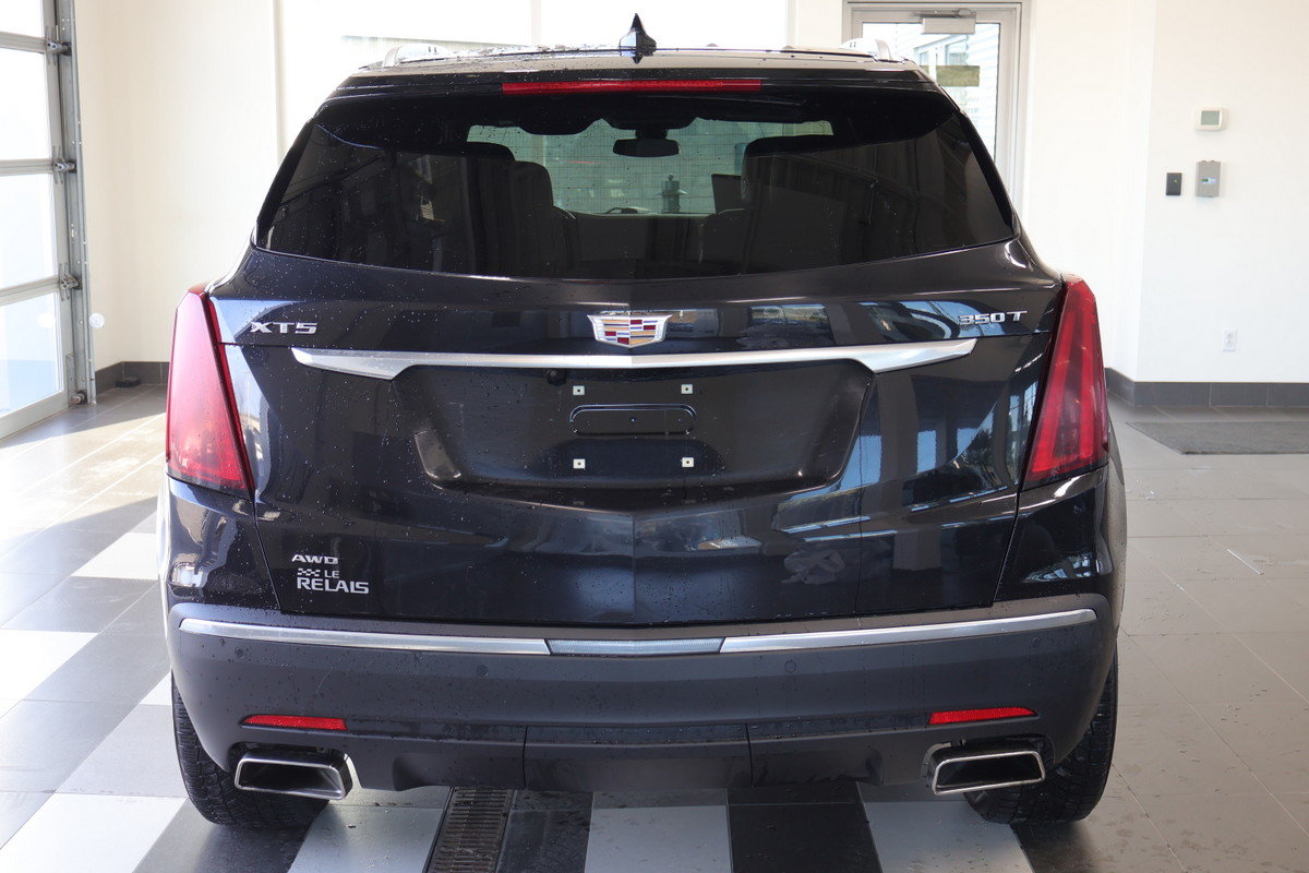 2022 Cadillac XT5 - Image 23