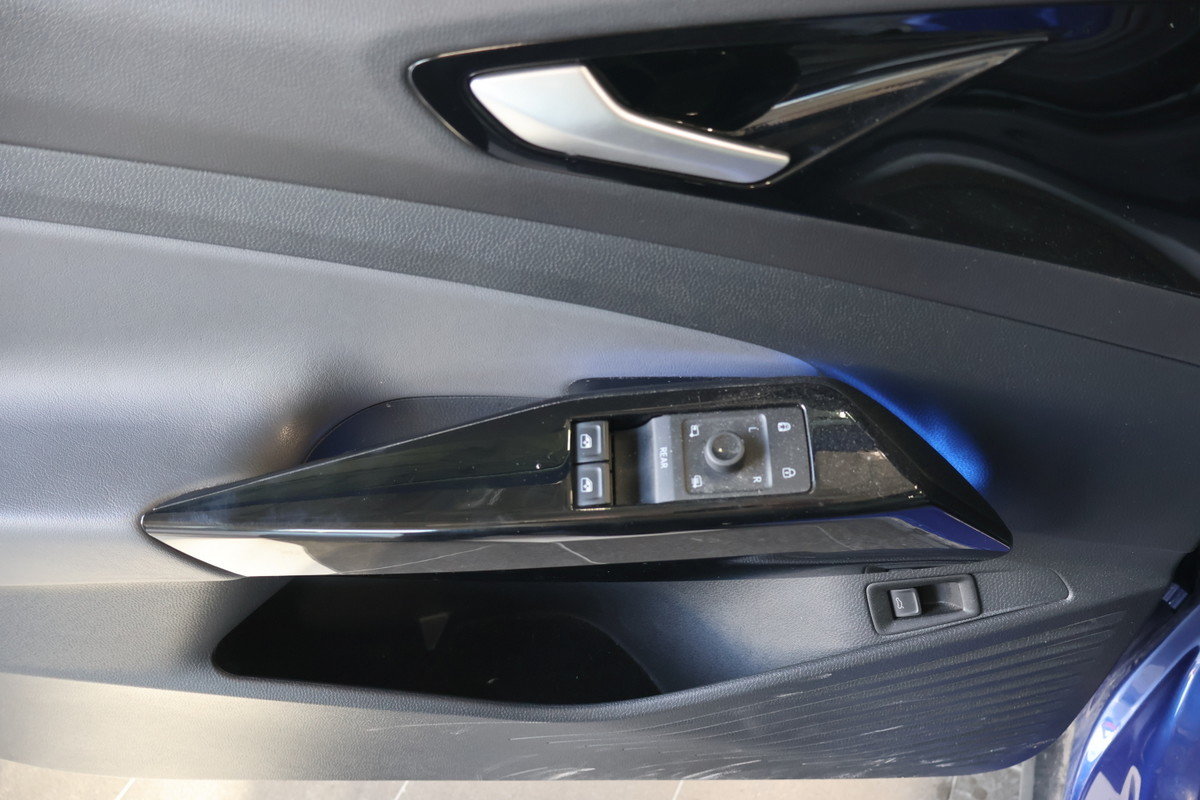 2021 Volkswagen ID.4 - Image 22