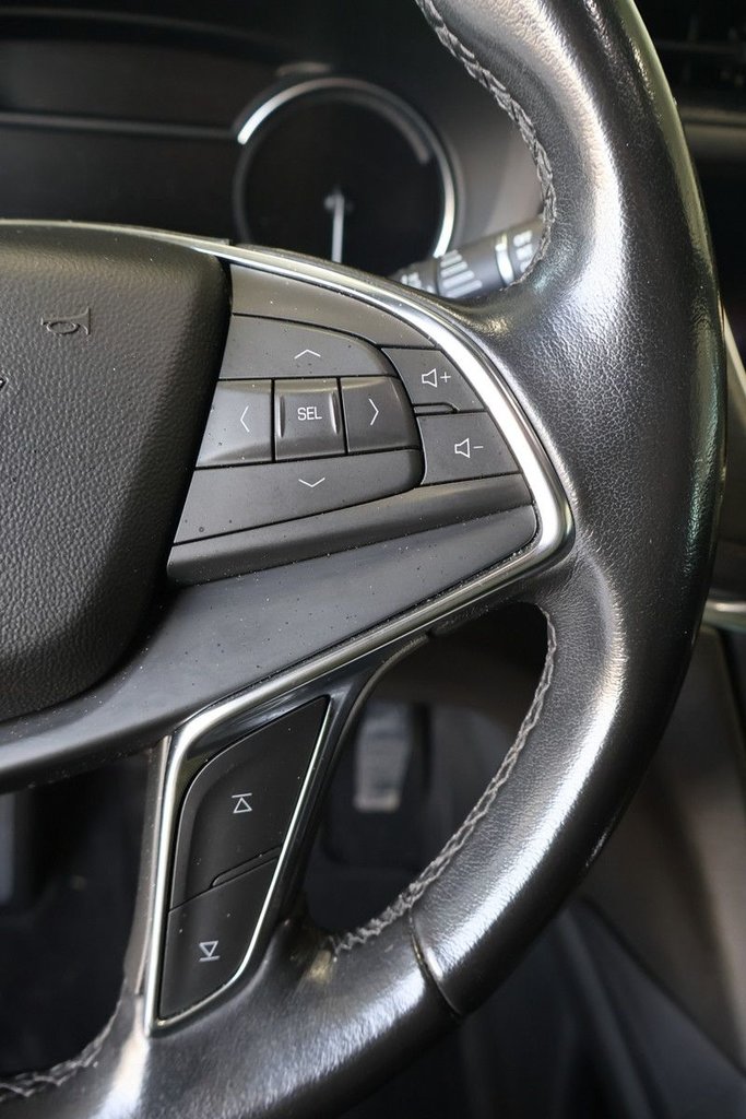 2020 Cadillac XT5 - Image 16