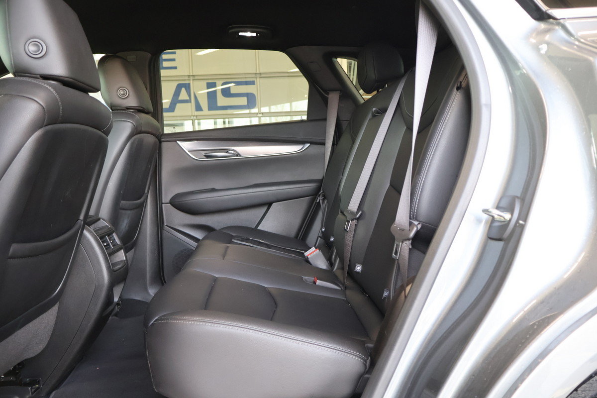 2020 Cadillac XT5 - Image 21