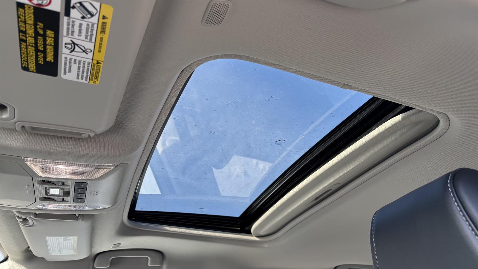 2023 Toyota RAV4 - Image 18