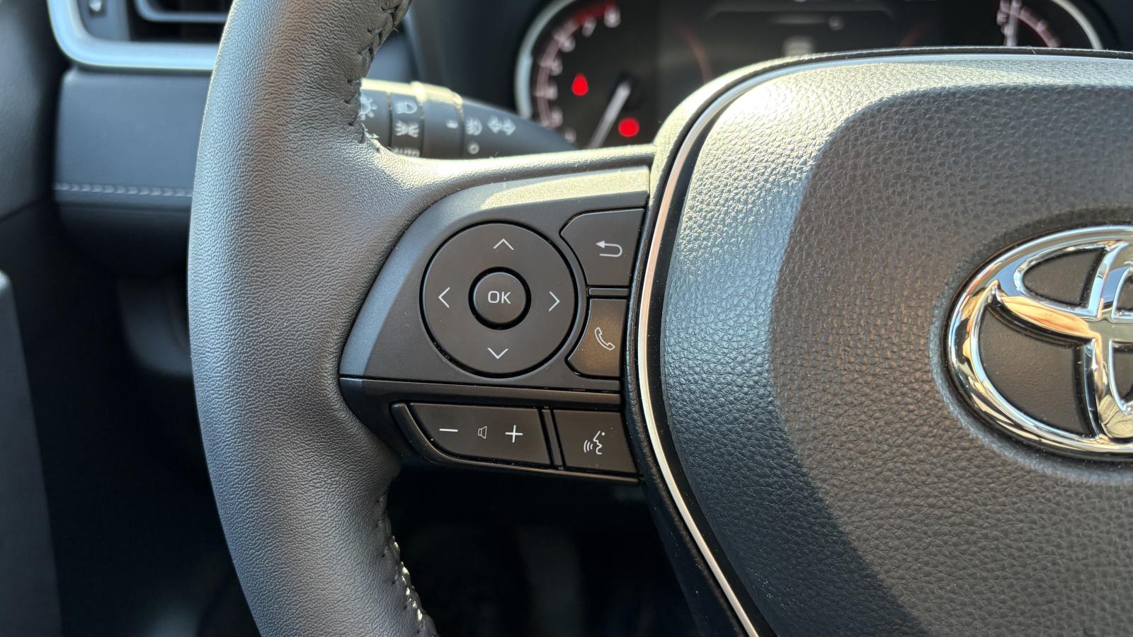 2023 Toyota RAV4 - Image 21