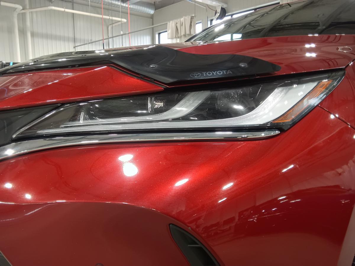 2021 Toyota Venza - Image 10