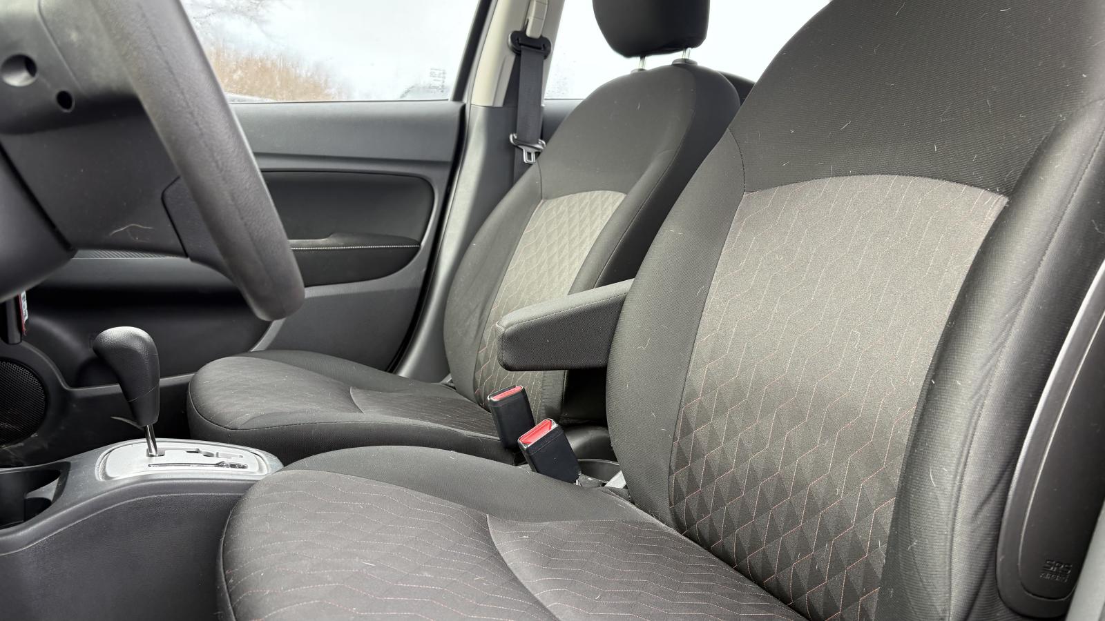 2022 Mitsubishi Mirage - Image 11