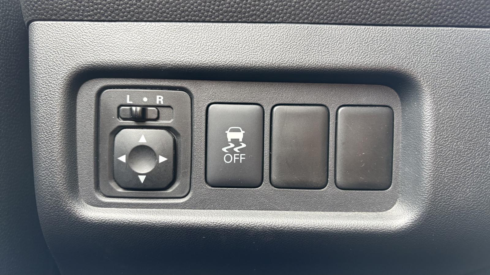 2022 Mitsubishi Mirage - Image 12